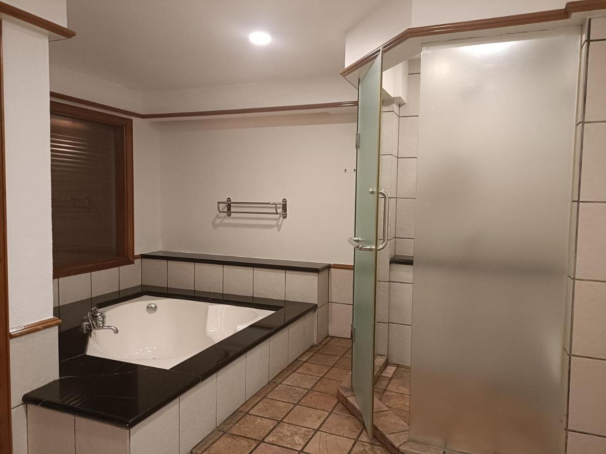 Pd Full Seaview Deluxe Lejlighedshotel Port Dickson Eksteriør billede